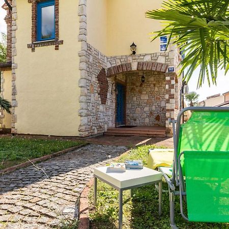 Villa-Johanna Kaštelir Buitenkant foto