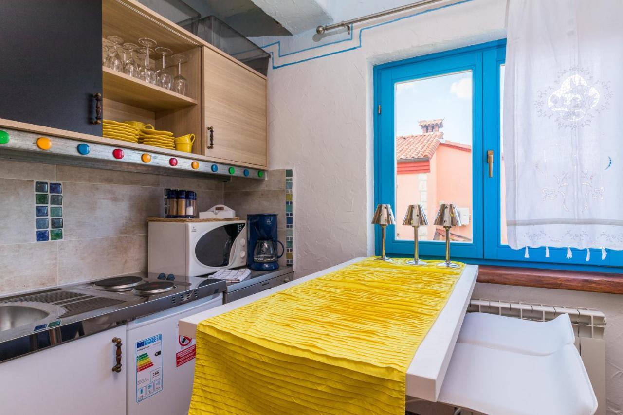 Villa-Johanna Kaštelir Buitenkant foto